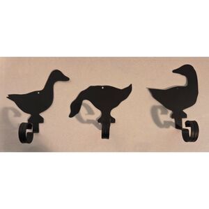 Black Metal Duck Wall Hooks Set of 3 Farmhouse Decor